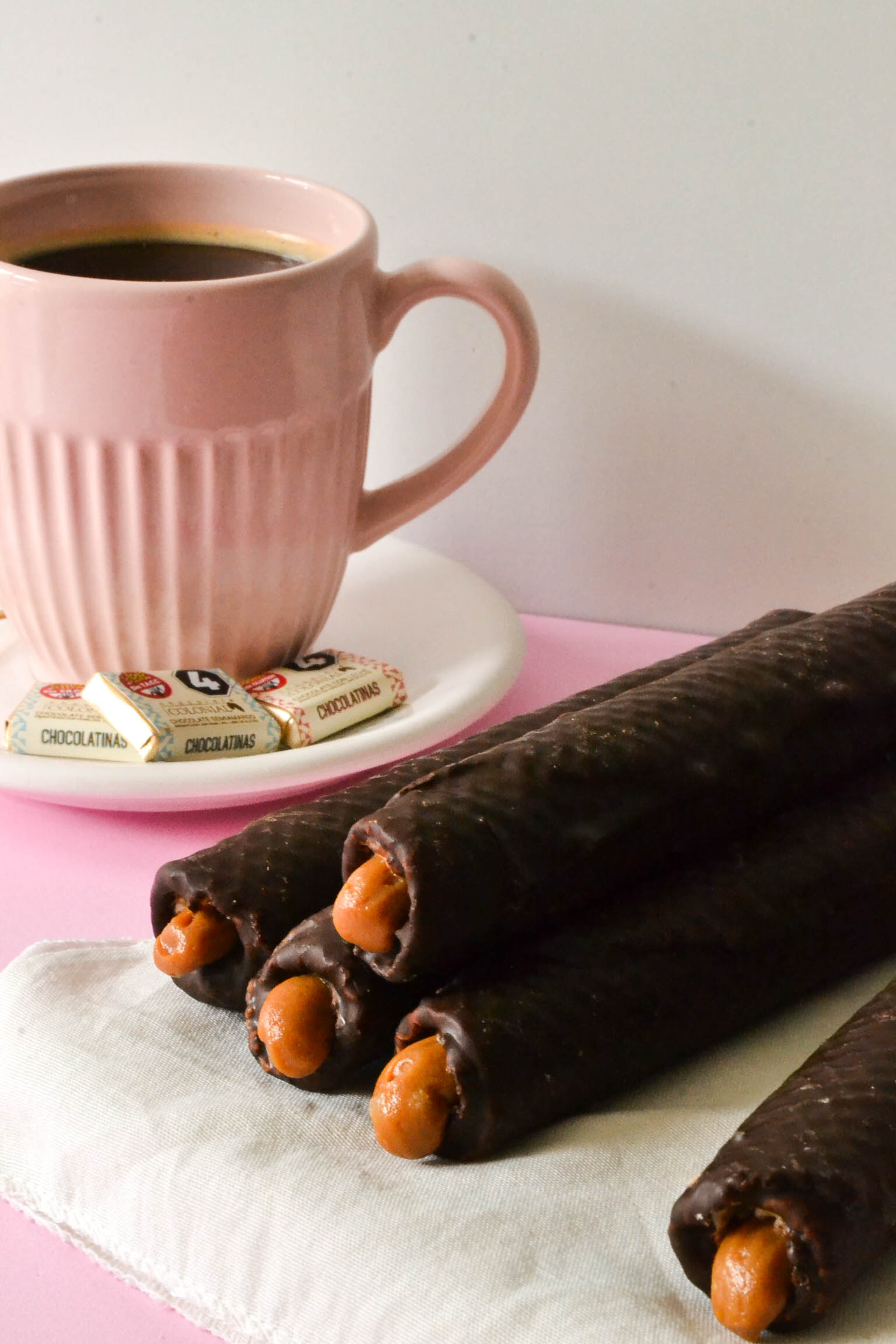 Cubanitos bañados negros